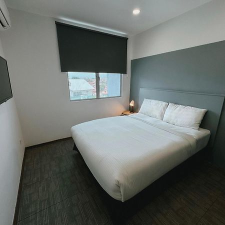 The Concept Hotel Melaka City Exterior foto